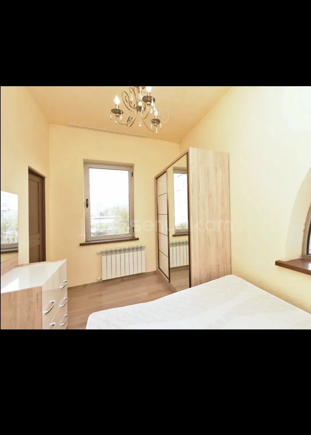 2 Սենյականոց Բնակարան Քարե Շենքում, 42քմ, 2/3 հարկ, Կապիտալ Վերանորոգված, Կահավորված