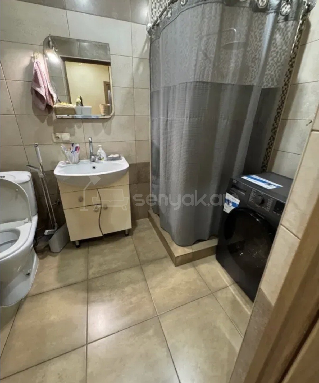 3 Սենյականոց Բնակարան, 75քմ, 3/14 հարկ, Կապիտալ Վերանորոգված, Կահավորված