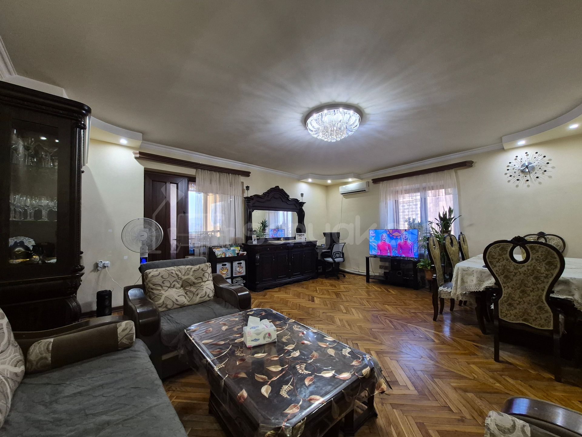 3 Սենյականոց Բնակարան Քարե Շենքում, 71քմ, 5/5 հարկ, Կոսմետիկ Վերանորոգված