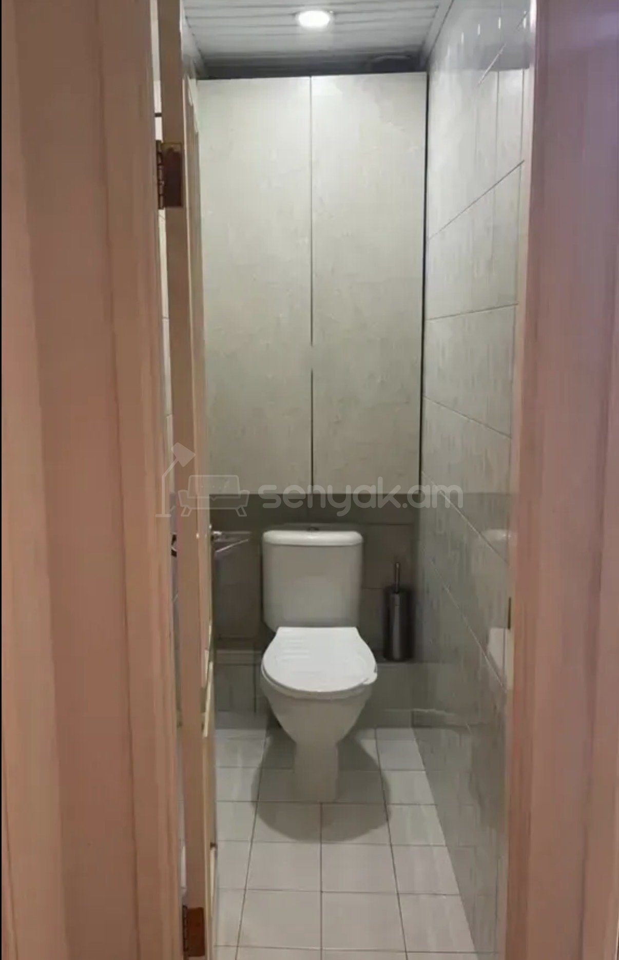 3 Սենյականոց Բնակարան Քարե Շենքում, 78քմ, 5/5 հարկ, Կապիտալ Վերանորոգված, Կահավորված