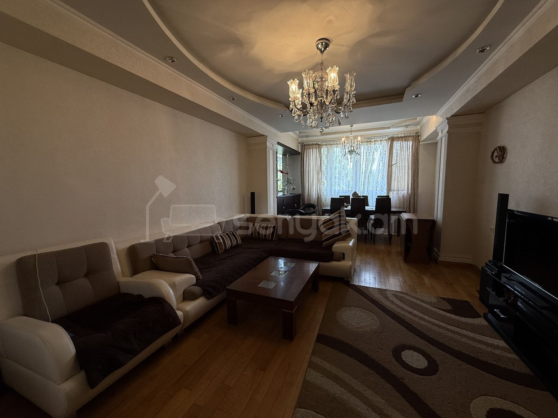 3 Սենյականոց Բնակարան, 89քմ, 3/8 հարկ, Կապիտալ Վերանորոգված