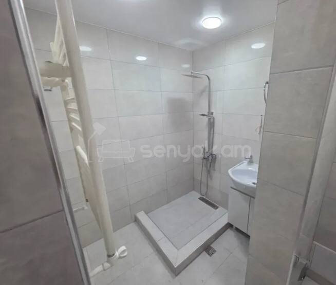 3 Սենյականոց Բնակարան, 78քմ, 5/9 հարկ, Կապիտալ Վերանորոգված