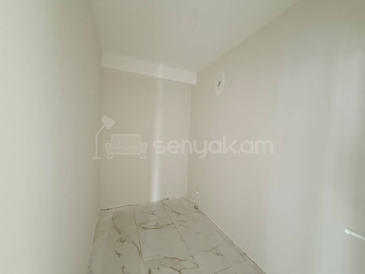 3 Սենյականոց Բնակարան Նորակառույցում, 90քմ, 12/18 հարկ, Կապիտալ Վերանորոգված