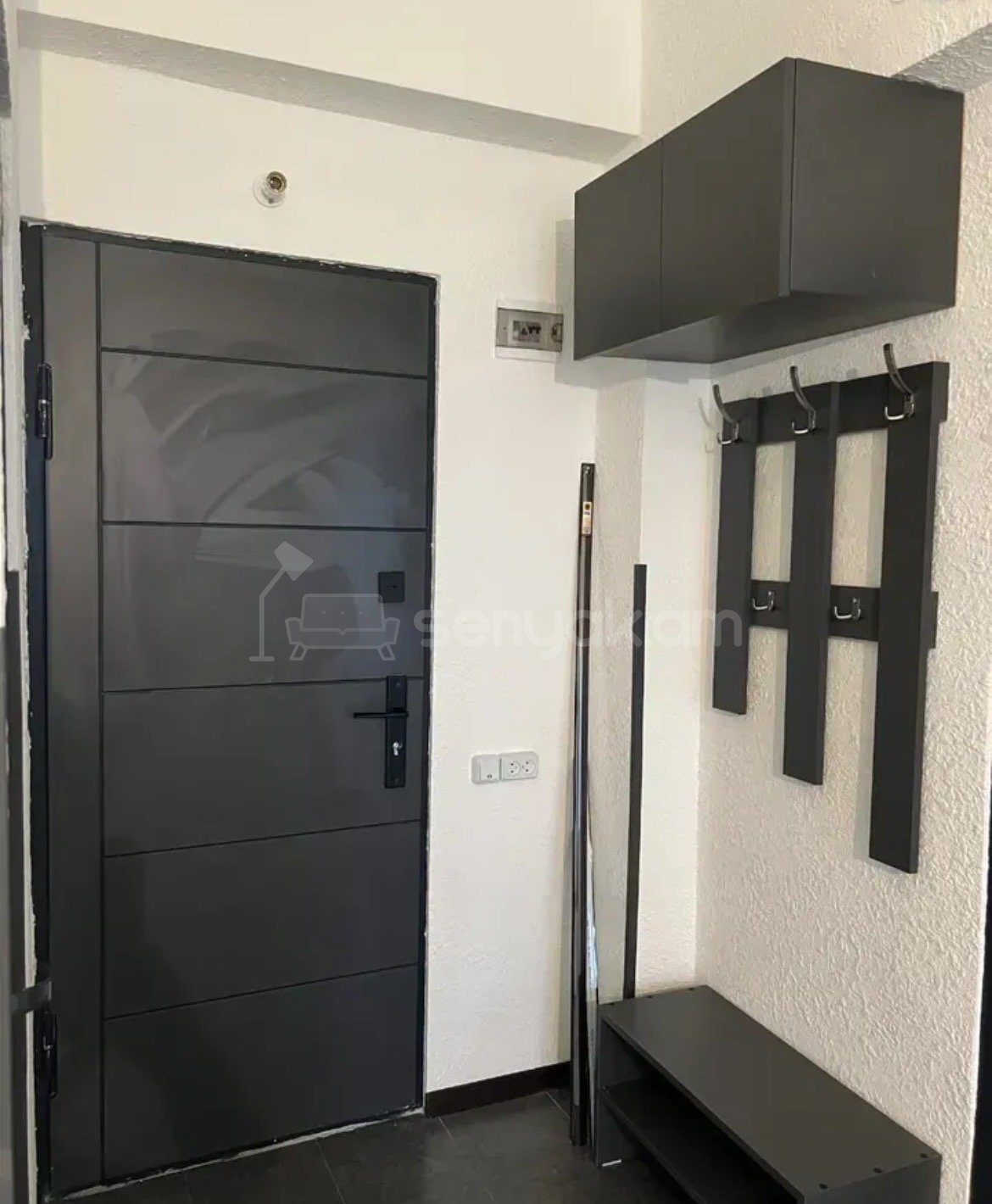 2 Սենյականոց Բնակարան Քարե Շենքում, 34քմ, 2/8 հարկ, Դիզայներական Վերանորոգված