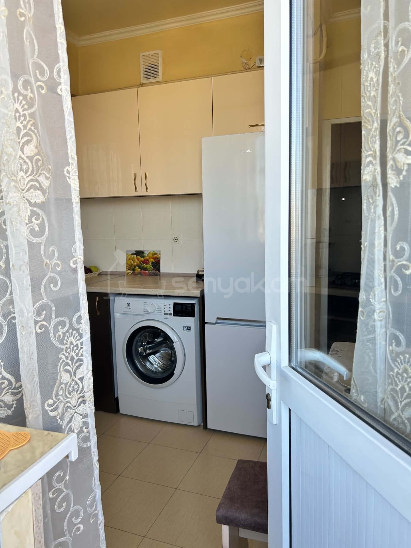 1 Սենյականոց Բնակարան, 48քմ, 8/8 հարկ, Կապիտալ Վերանորոգված, Կահավորված, Արևկող