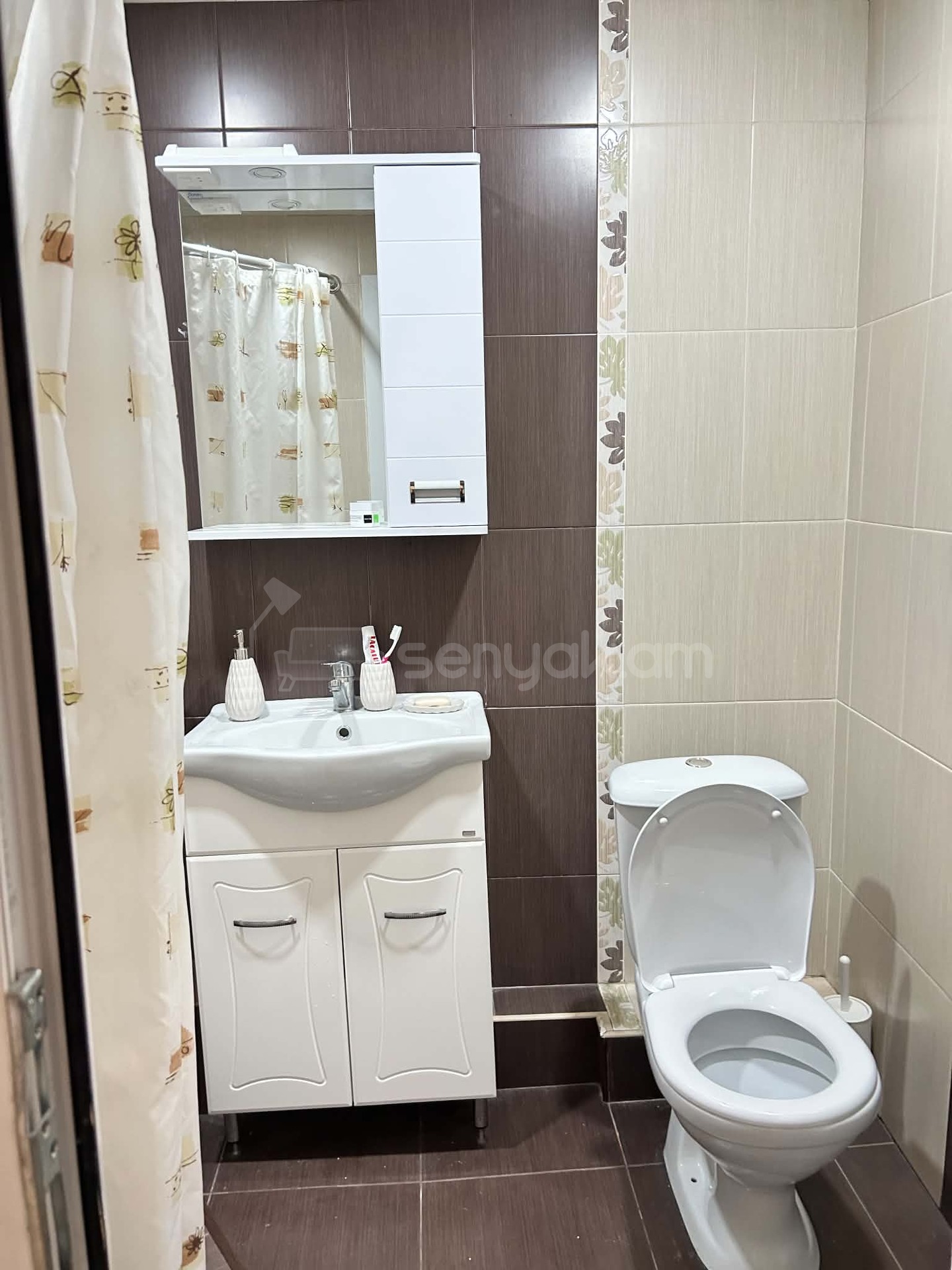 1 Սենյականոց Բնակարան, 48քմ, 8/8 հարկ, Կապիտալ Վերանորոգված, Կահավորված, Արևկող