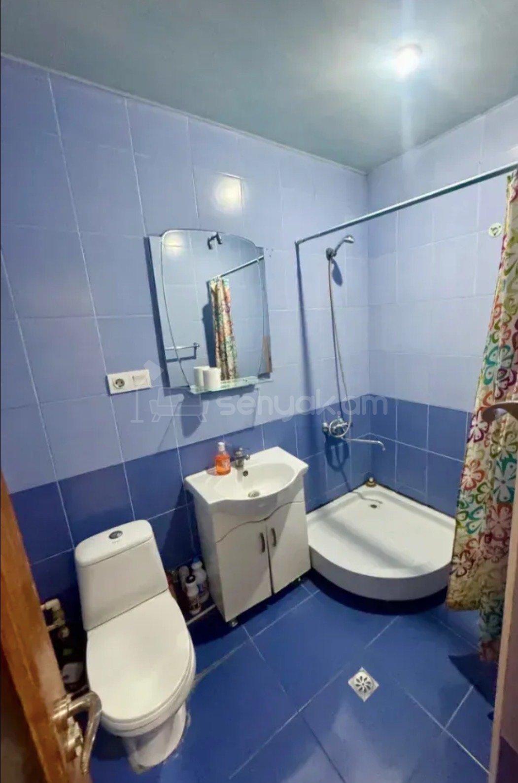 1 Սենյականոց Բնակարան Նորակառույցում, 36քմ, 3/12 հարկ, Կապիտալ Վերանորոգված