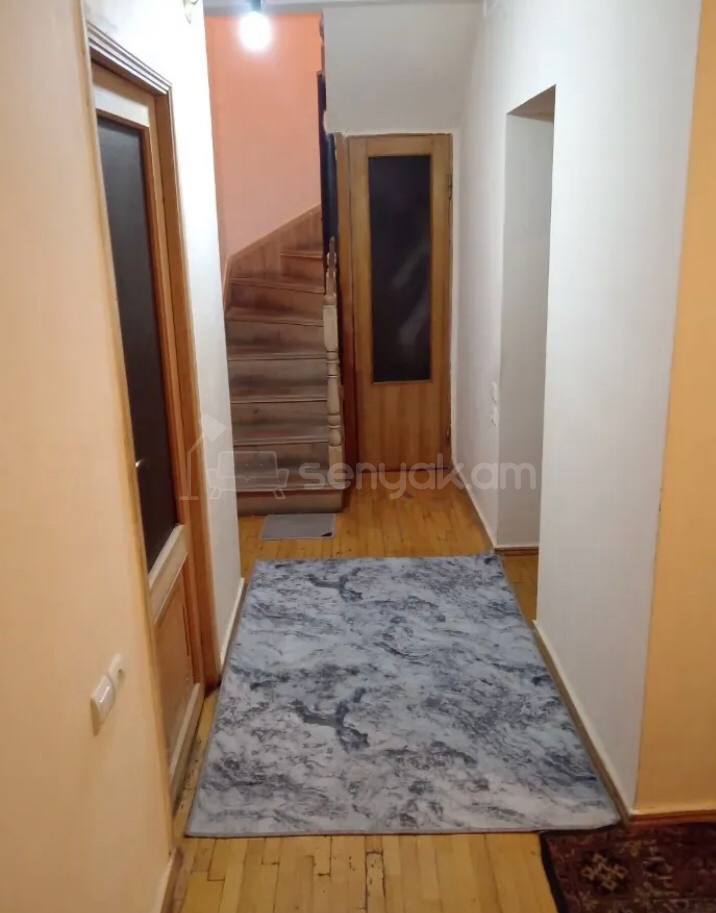 6 Սենյականոց Բնակարան, 190քմ, 9/9 հարկ, Կոսմետիկ Վերանորոգված