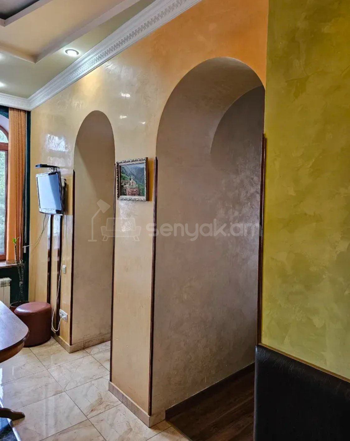 2 Սենյականոց Բնակարան Քարե Շենքում, 82քմ, 4/4 հարկ, Դիզայներական Վերանորոգված, Կահավորված, Արևկող