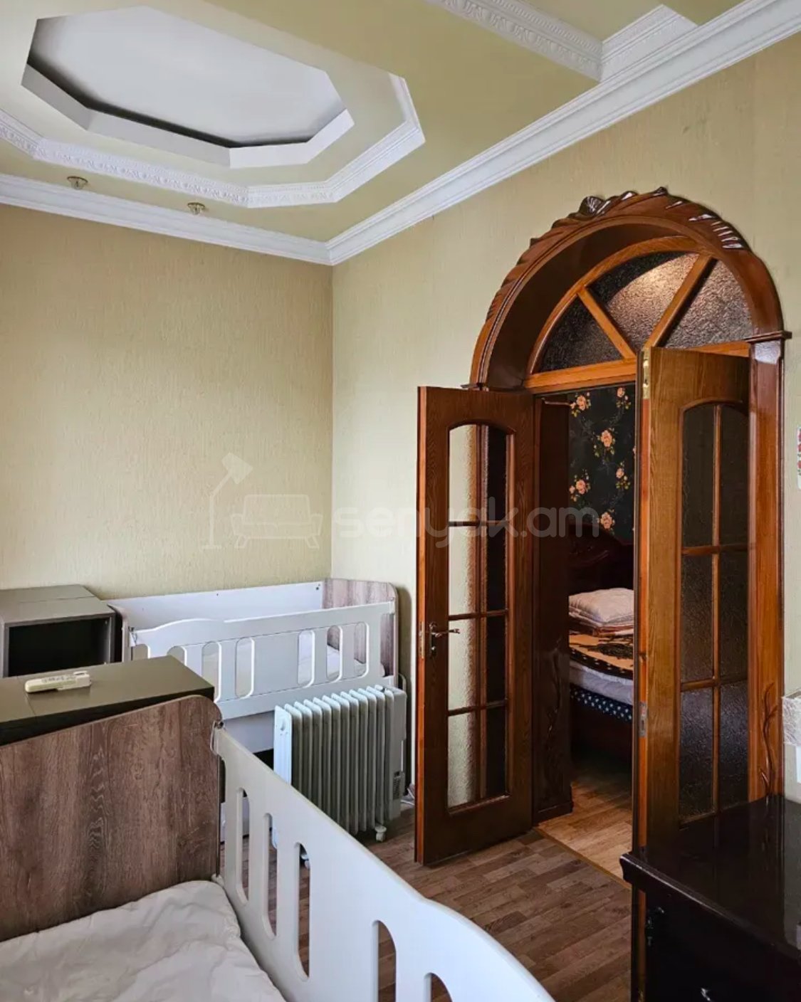 2 Սենյականոց Բնակարան Քարե Շենքում, 82քմ, 4/4 հարկ, Դիզայներական Վերանորոգված, Կահավորված, Արևկող