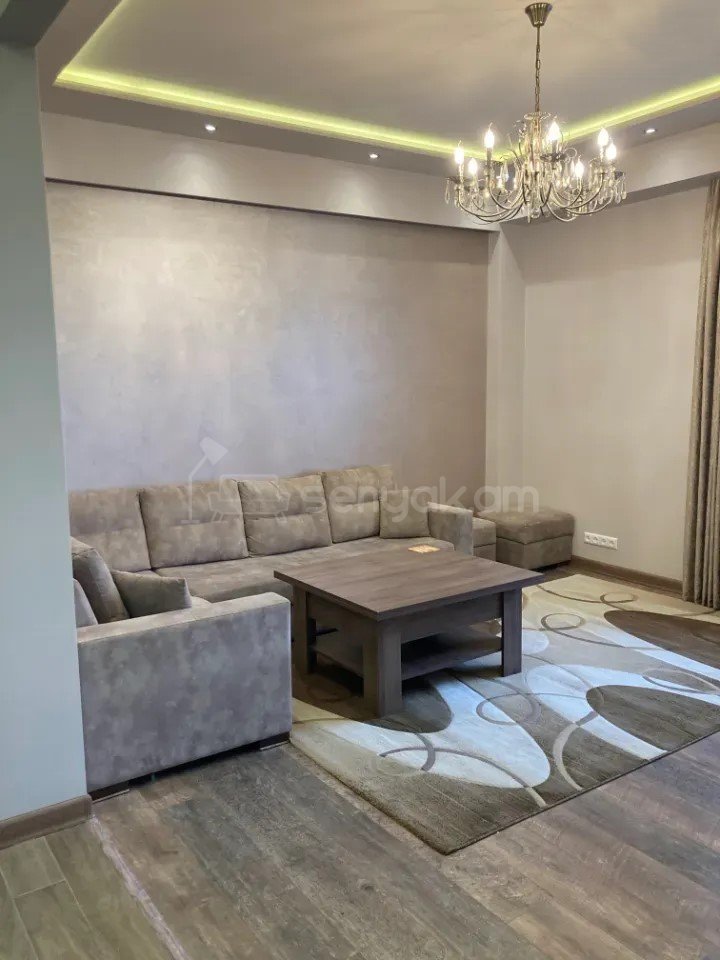 3 Սենյականոց Բնակարան Նորակառույցում, 74քմ, 2/4 հարկ, Կապիտալ Վերանորոգված