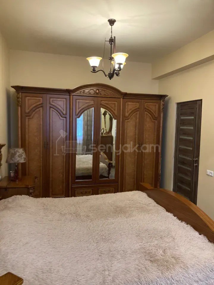 3 Սենյականոց Բնակարան Նորակառույցում, 74քմ, 2/4 հարկ, Կապիտալ Վերանորոգված