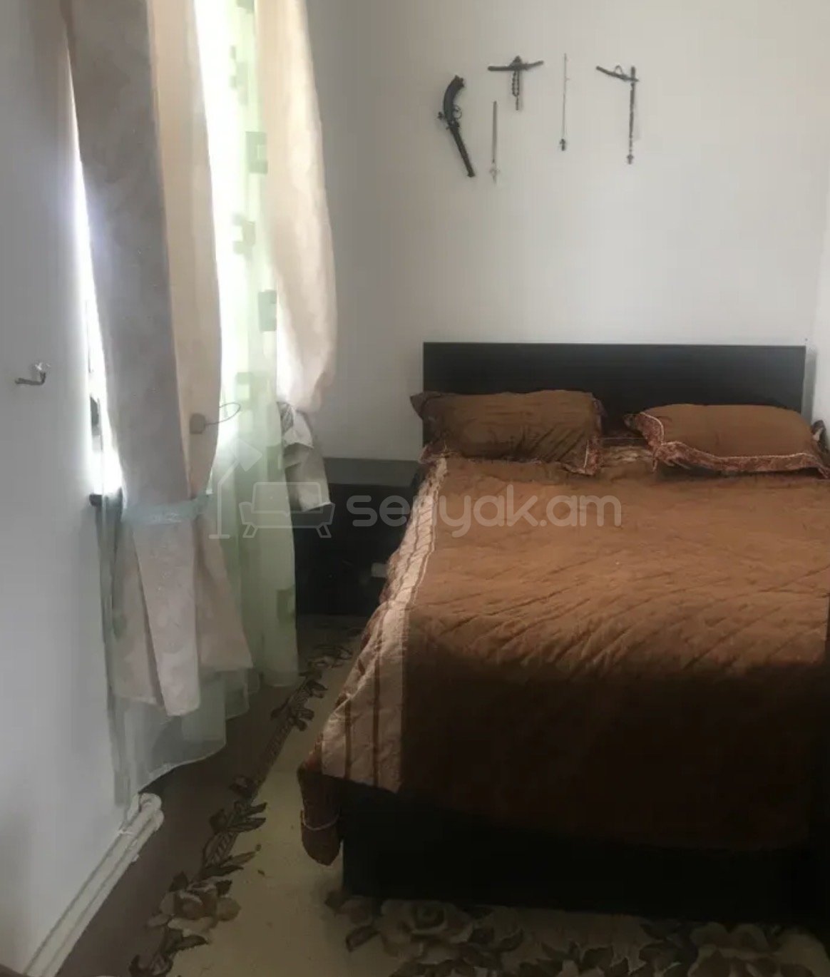 3 Սենյականոց Բնակարան Քարե Շենքում, 70քմ, 5/5 հարկ, Կապիտալ Վերանորոգված, Կահավորված