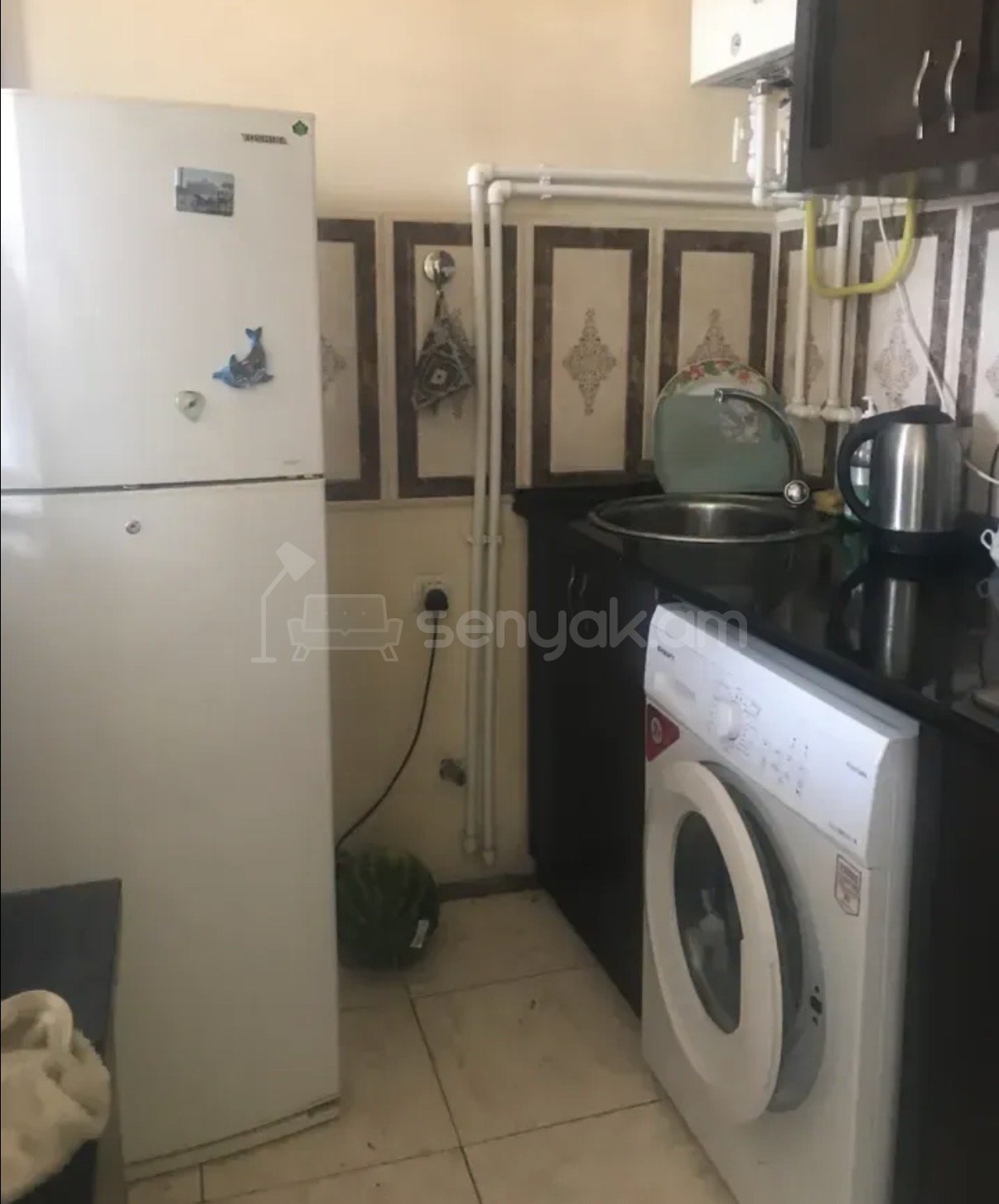 3 Սենյականոց Բնակարան Քարե Շենքում, 70քմ, 5/5 հարկ, Կապիտալ Վերանորոգված, Կահավորված