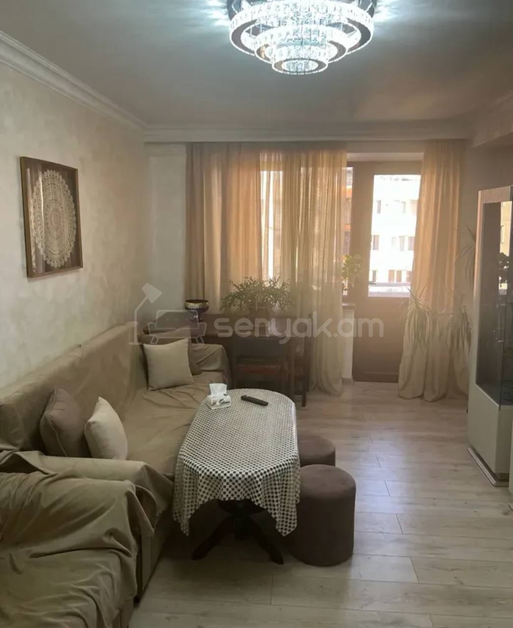 3 Սենյականոց Բնակարան, 90քմ, 9/9 հարկ, Կապիտալ Վերանորոգված, Կահավորված