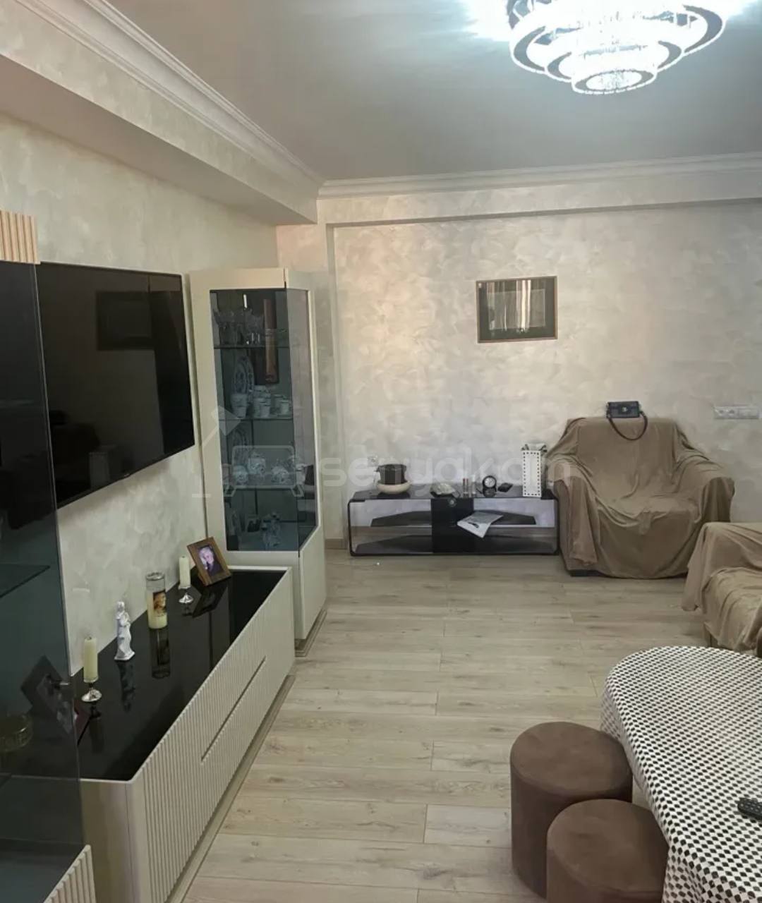 3 Սենյականոց Բնակարան, 90քմ, 9/9 հարկ, Կապիտալ Վերանորոգված, Կահավորված