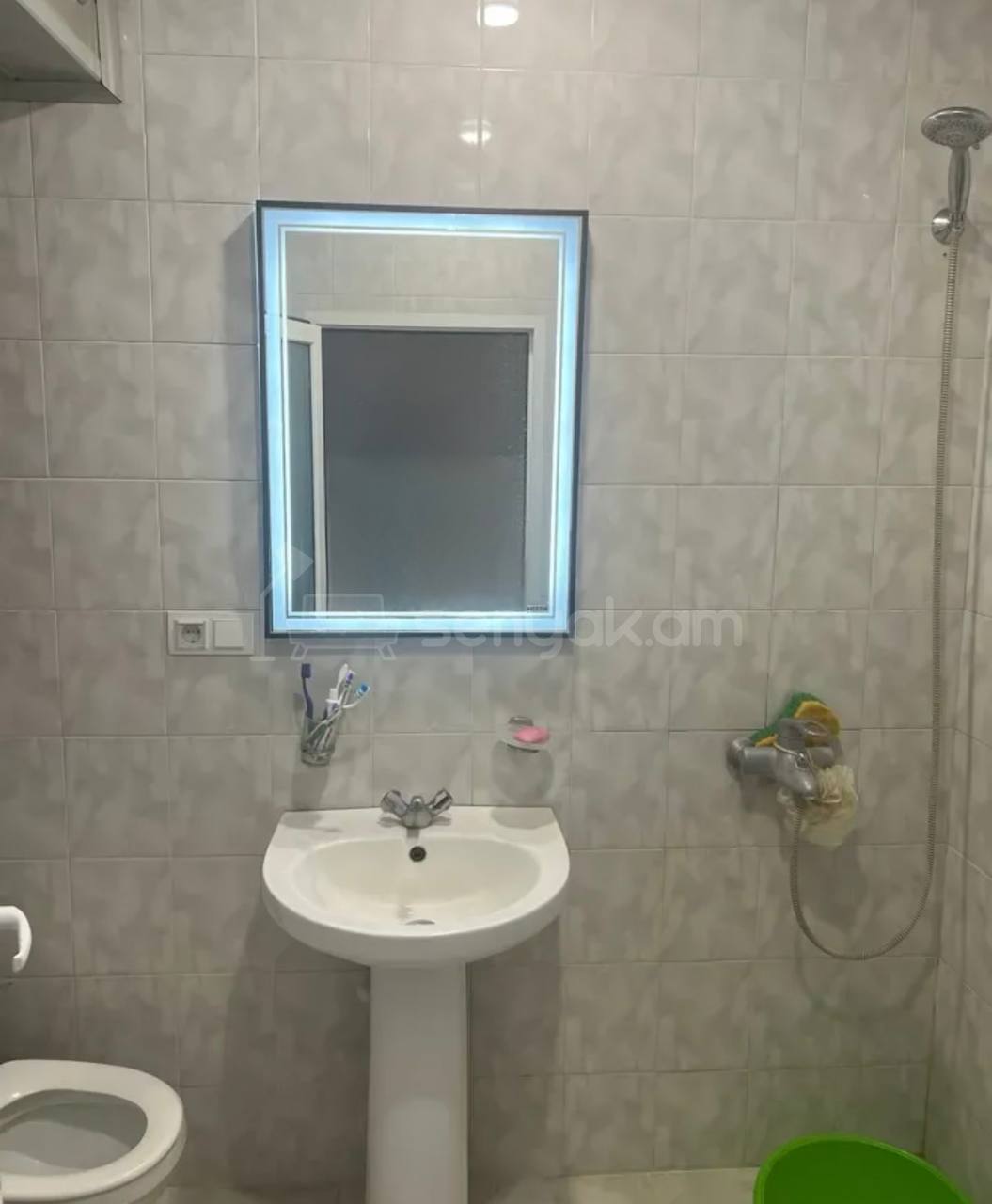 3 Սենյականոց Բնակարան, 90քմ, 9/9 հարկ, Կապիտալ Վերանորոգված, Կահավորված