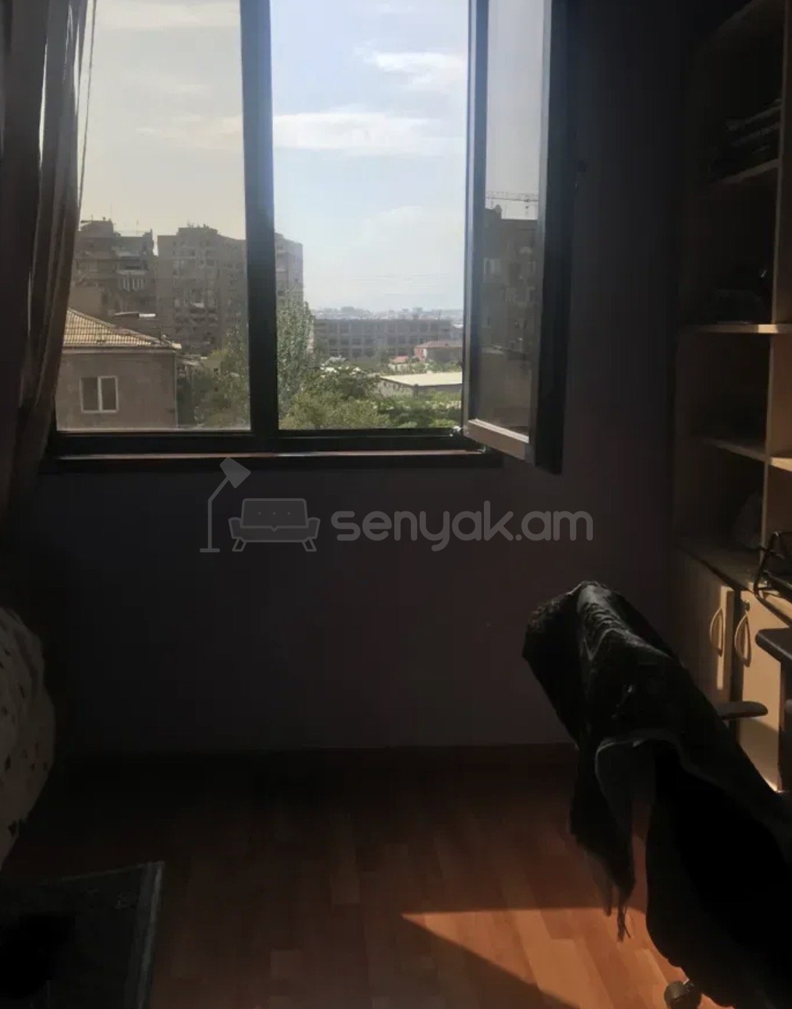 3 Սենյականոց Բնակարան Քարե Շենքում, 70քմ, 5/5 հարկ, Կապիտալ Վերանորոգված, Կահավորված