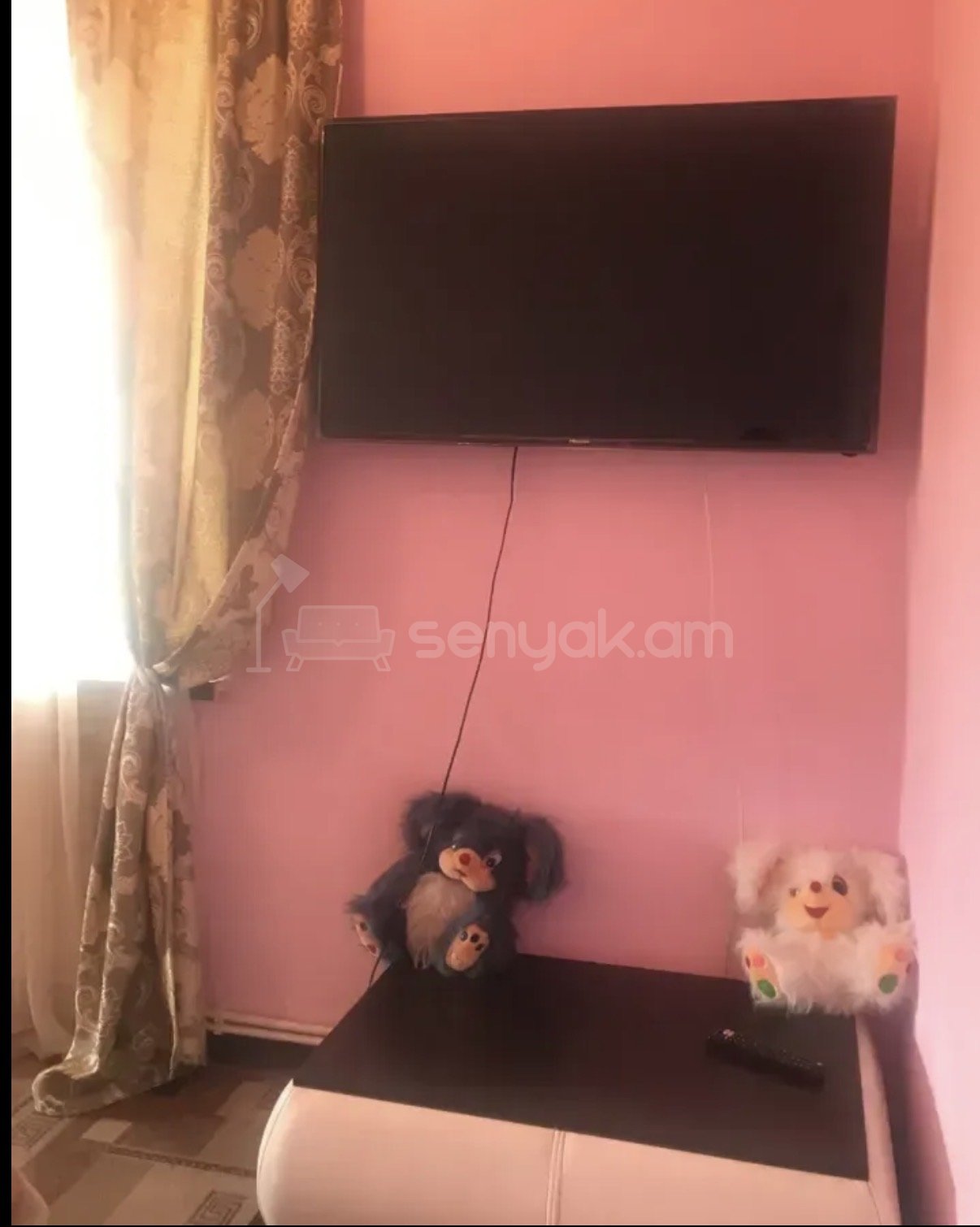 3 Սենյականոց Բնակարան Քարե Շենքում, 70քմ, 5/5 հարկ, Կապիտալ Վերանորոգված, Կահավորված