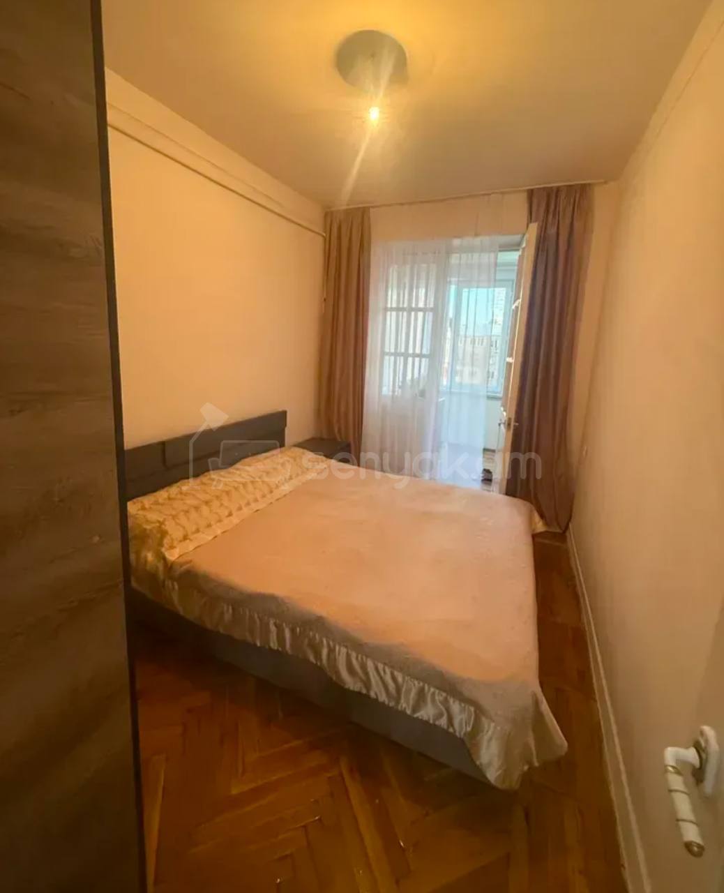 3 Սենյականոց Բնակարան Քարե Շենքում, 46քմ, 5/5 հարկ, Կոսմետիկ Վերանորոգված