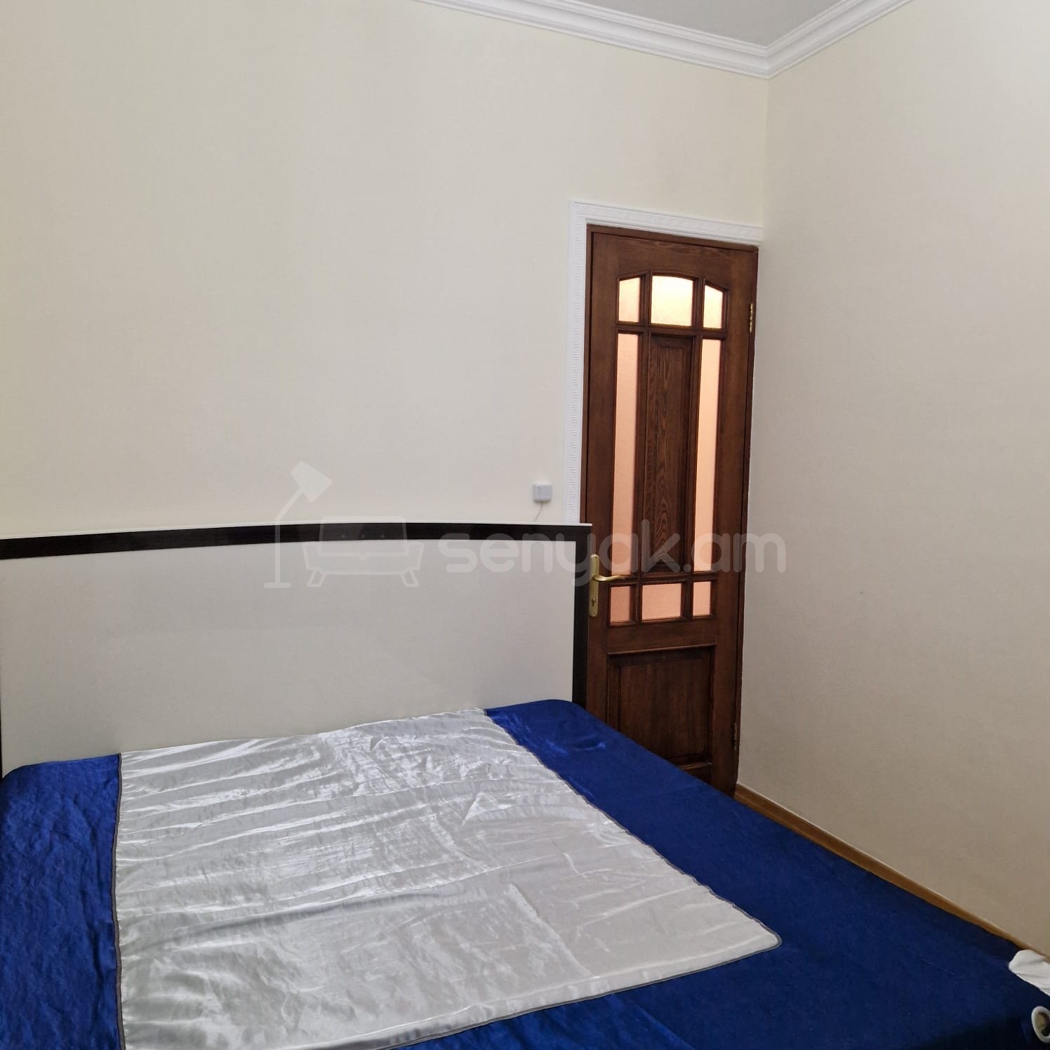 3 Սենյականոց Բնակարան Քարե Շենքում, 80քմ, 4/5 հարկ, Կապիտալ Վերանորոգված, Կահավորված