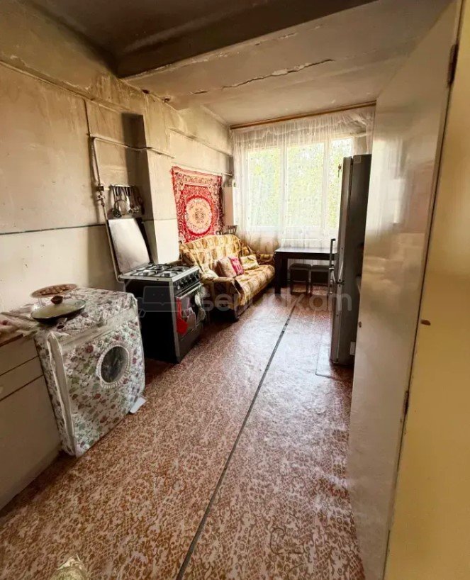 3 Սենյականոց Բնակարան, 92քմ, 5/9 հարկ, Պետական Վիճակում