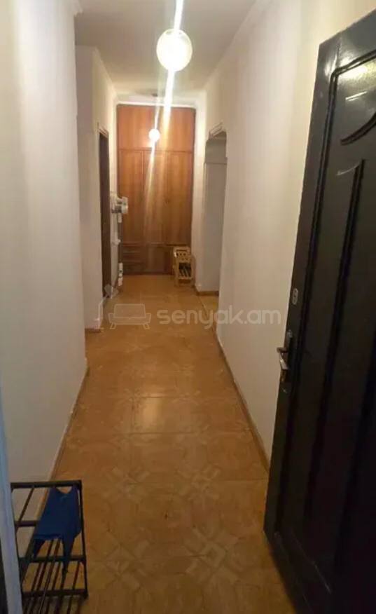 4 Սենյականոց Բնակարան Քարե Շենքում, 87քմ, 3/5 հարկ, Կոսմետիկ Վերանորոգված, Կահավորված