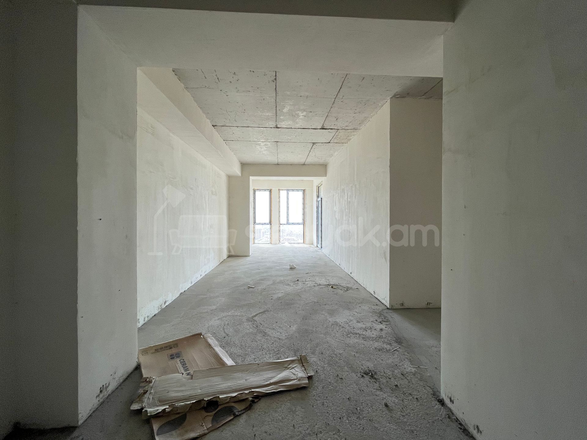 4 Սենյականոց Բնակարան Նորակառույցում, 140քմ, 13/19 հարկ, Զրոյական Վիճակում