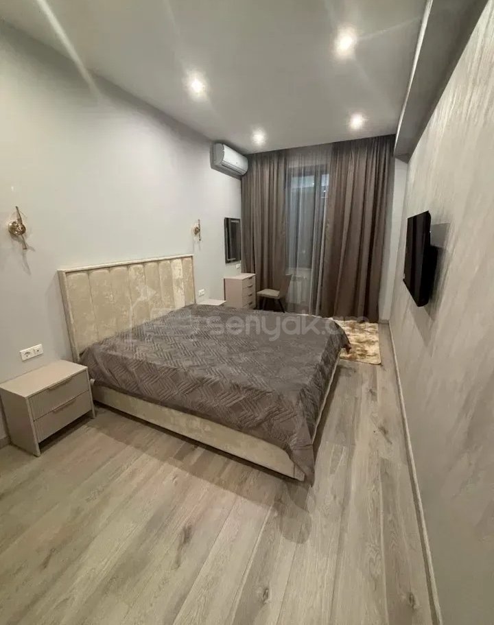 3 Սենյականոց Բնակարան Նորակառույցում, 100քմ, 9/12 հարկ, Դիզայներական Վերանորոգված, Կահավորված