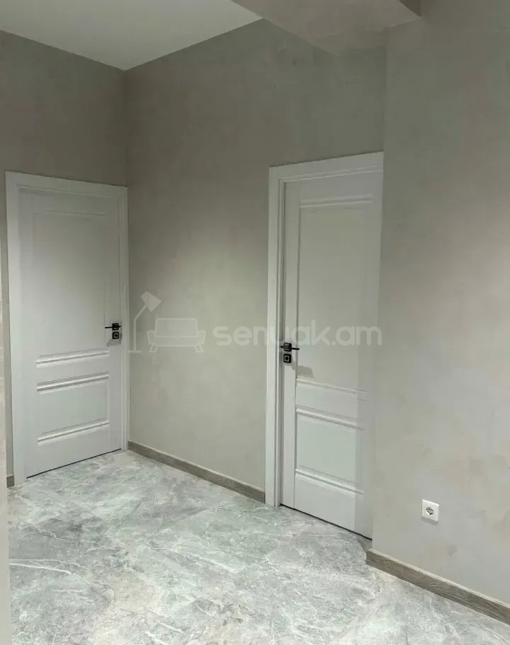 3 Սենյականոց Բնակարան Նորակառույցում, 100քմ, 9/12 հարկ, Դիզայներական Վերանորոգված, Կահավորված
