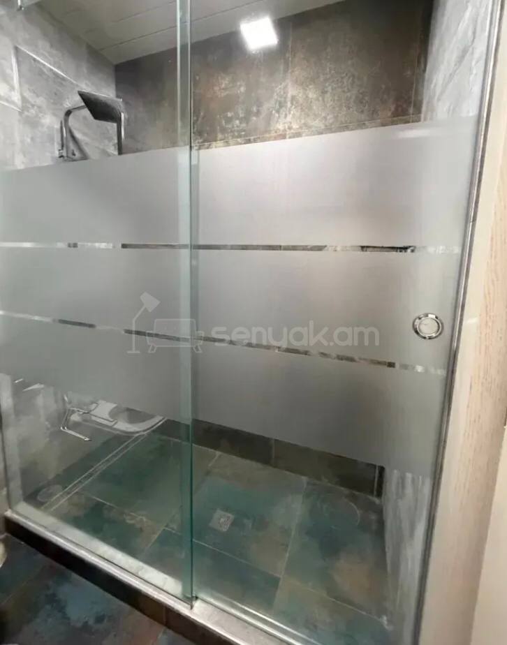 3 Սենյականոց Բնակարան Նորակառույցում, 129քմ, 8/11 հարկ, Դիզայներական Վերանորոգված