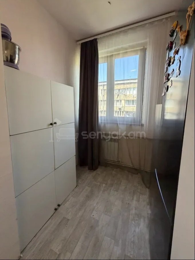 2 Սենյականոց Բնակարան, 61քմ, 4/5 հարկ, Կոսմետիկ Վերանորոգված