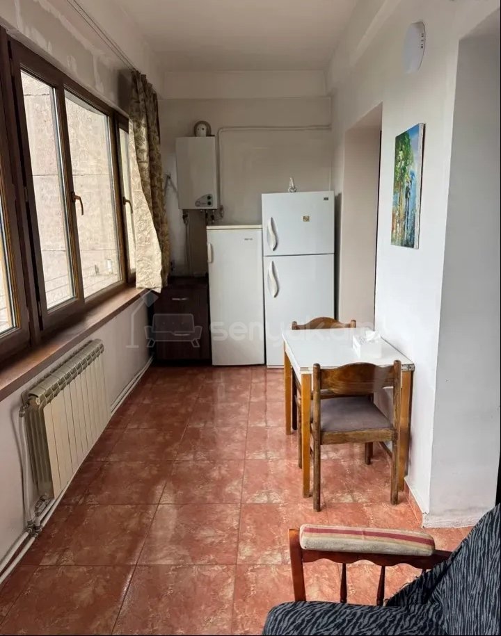 3 Սենյականոց Բնակարան, 80քմ, 6/9 հարկ, Կապիտալ Վերանորոգված
