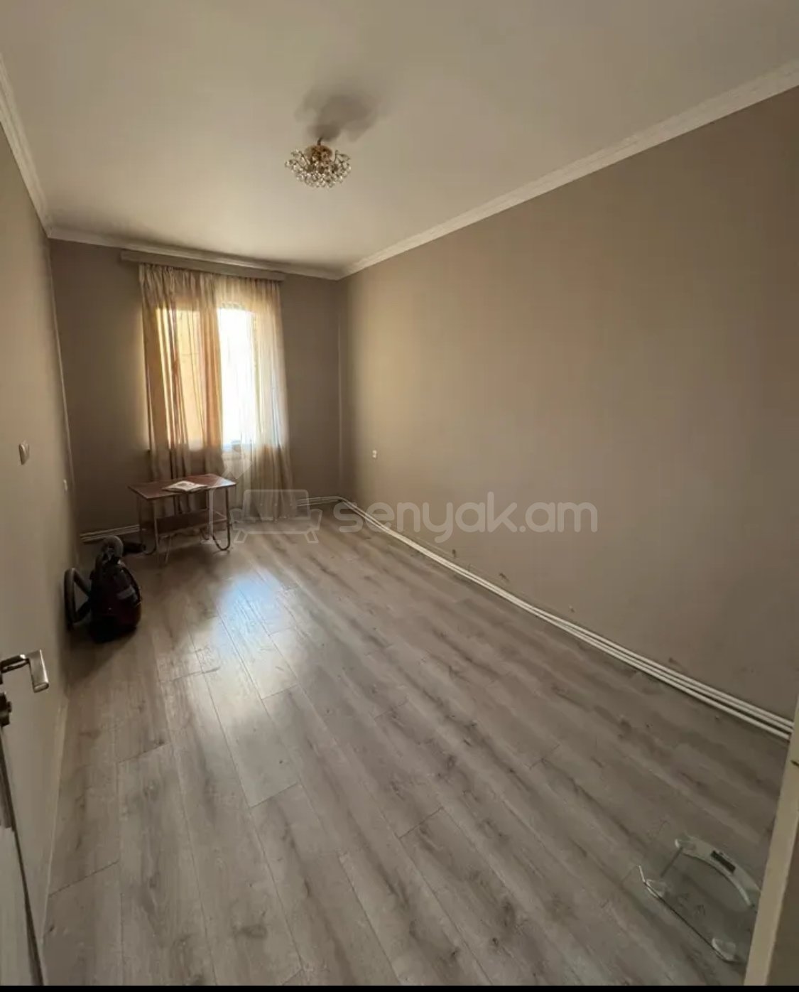 3 Սենյականոց Բնակարան, 100քմ, 8/9 հարկ, Կապիտալ Վերանորոգված, Կահավորված