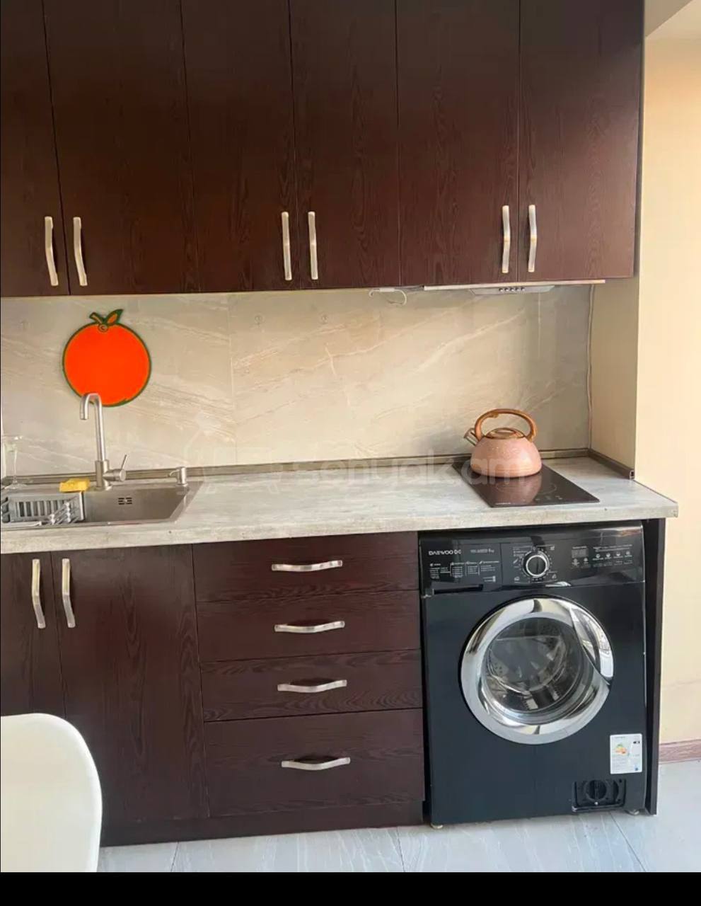 2 Սենյականոց Բնակարան Քարե Շենքում, 48քմ, 4/5 հարկ, Կապիտալ Վերանորոգված, Կահավորված