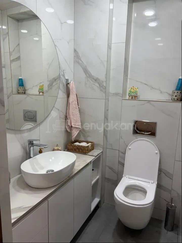 3 Սենյականոց Բնակարան Նորակառույցում, 80քմ, 11/14 հարկ, Դիզայներական Վերանորոգված