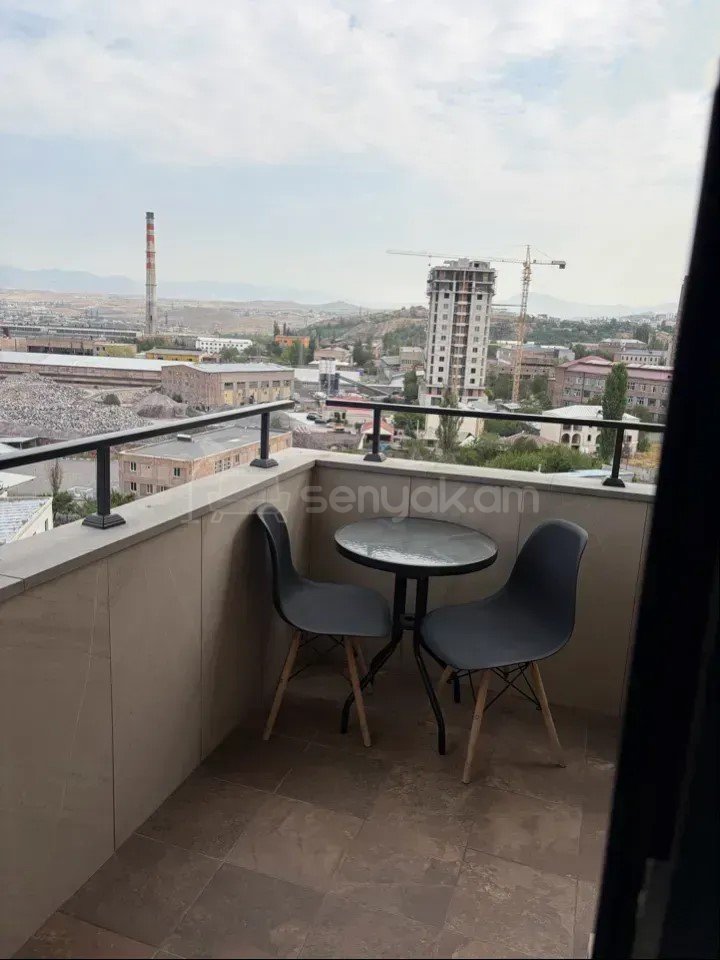3 Սենյականոց Բնակարան Նորակառույցում, 80քմ, 11/14 հարկ, Դիզայներական Վերանորոգված