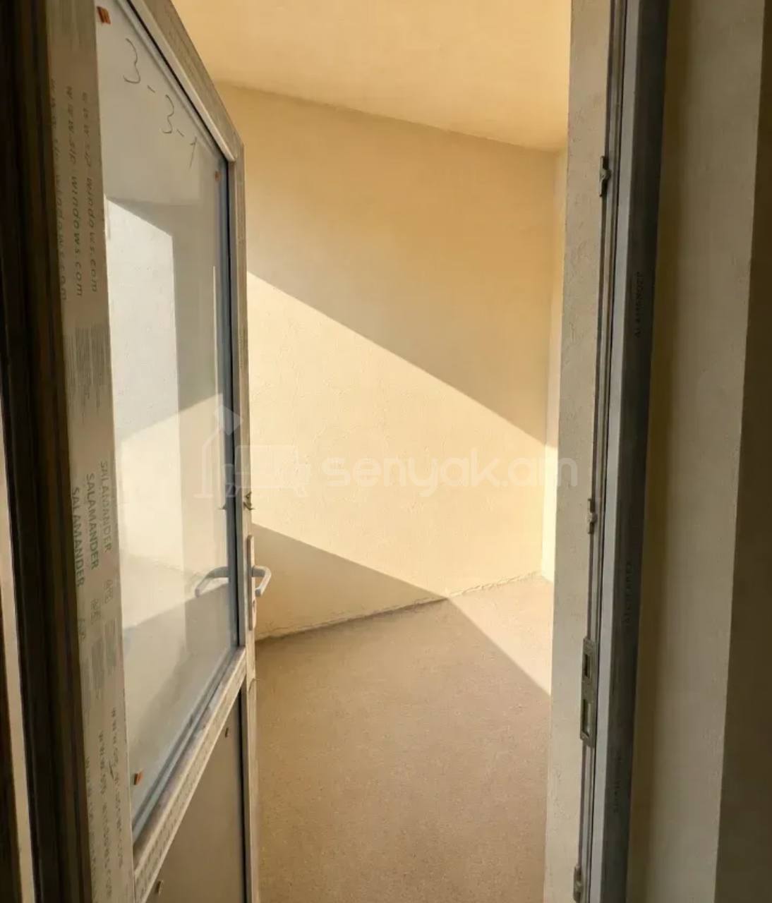 2 Սենյականոց Բնակարան, 58քմ, 3/10 հարկ, Զրոյական Վիճակում