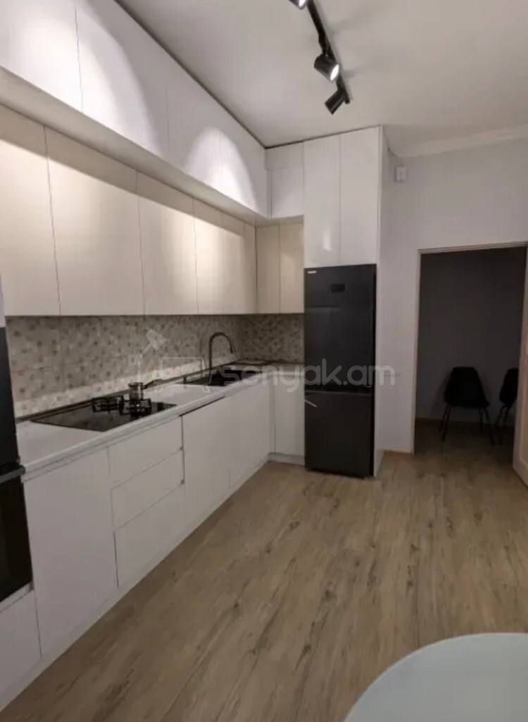 3 Սենյականոց Բնակարան Նորակառույցում, 100քմ, 8/17 հարկ, Կապիտալ Վերանորոգված, Կահավորված