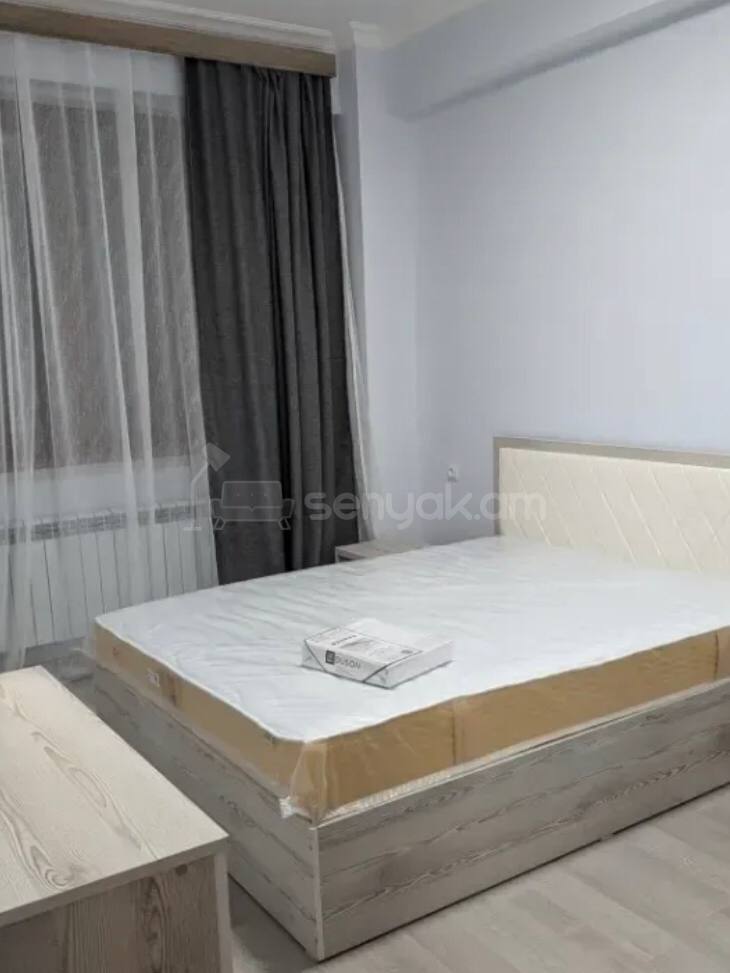 3 Սենյականոց Բնակարան Նորակառույցում, 100քմ, 8/17 հարկ, Կապիտալ Վերանորոգված, Կահավորված