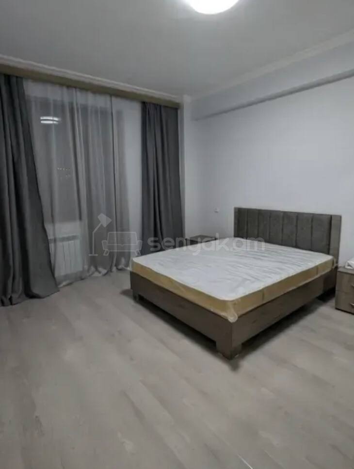 3 Սենյականոց Բնակարան Նորակառույցում, 100քմ, 8/17 հարկ, Կապիտալ Վերանորոգված, Կահավորված