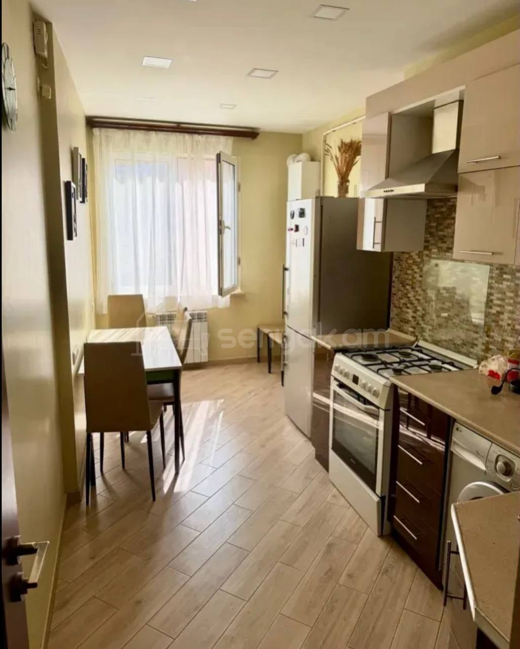 2 Սենյականոց Բնակարան, 47քմ, 6/9 հարկ, Կապիտալ Վերանորոգված, Կահավորված