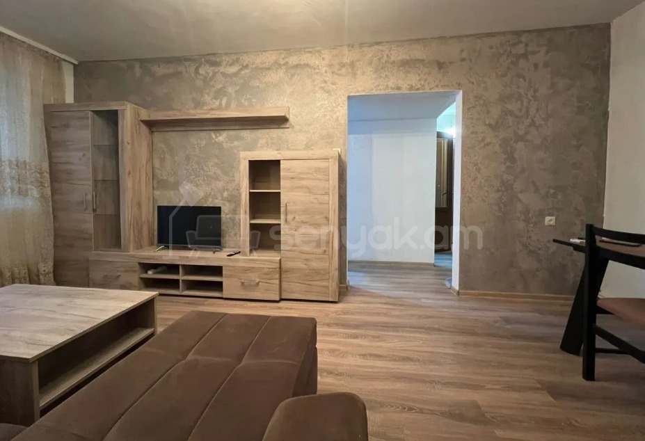 3 Սենյականոց Բնակարան, 56քմ, 5/5 հարկ, Կապիտալ Վերանորոգված