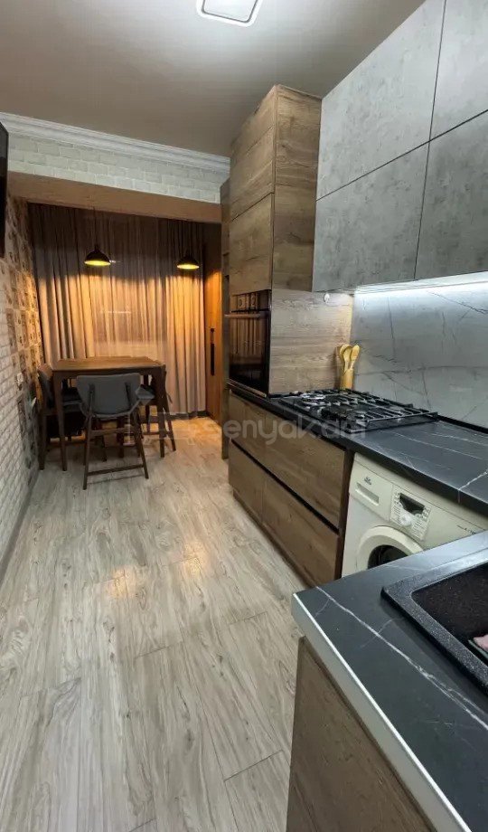 2 Սենյականոց Բնակարան, 44քմ, 8/9 հարկ, Կապիտալ Վերանորոգված