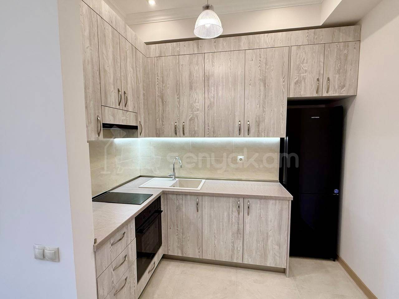 2 Սենյականոց Բնակարան, 47քմ, 4/8 հարկ, Դիզայներական Վերանորոգված, Կահավորված