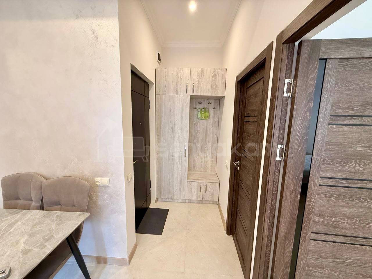 2 Սենյականոց Բնակարան, 47քմ, 4/8 հարկ, Դիզայներական Վերանորոգված, Կահավորված