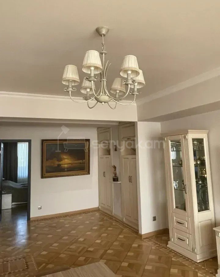 3 Սենյականոց Բնակարան, 92քմ, 5/9 հարկ, Դիզայներական Վերանորոգված