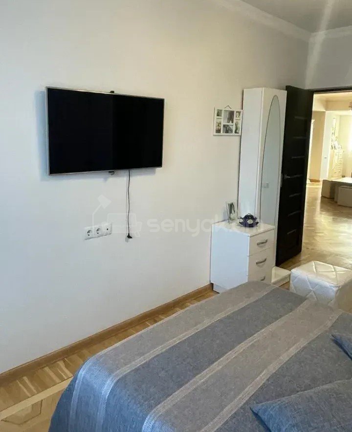 3 Սենյականոց Բնակարան, 92քմ, 5/9 հարկ, Դիզայներական Վերանորոգված