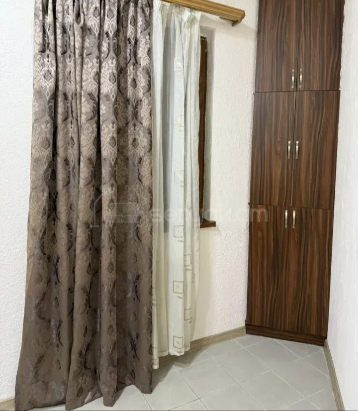 2 Սենյականոց Բնակարան Քարե Շենքում, 45քմ, 1/1 հարկ, Նորմալ Վիճակում, Կահավորված