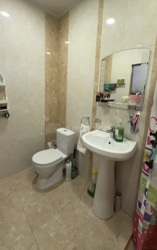 2 Սենյականոց Բնակարան Քարե Շենքում, 55քմ, 1/1 հարկ, Կապիտալ Վերանորոգված, Կահավորված